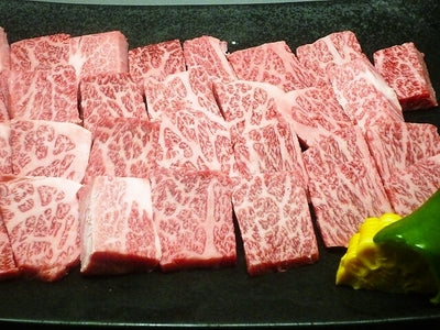 国産牛上カルビ500g(焼肉、バーベキュー用)